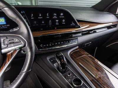 2024 Cadillac Escalade Luxury