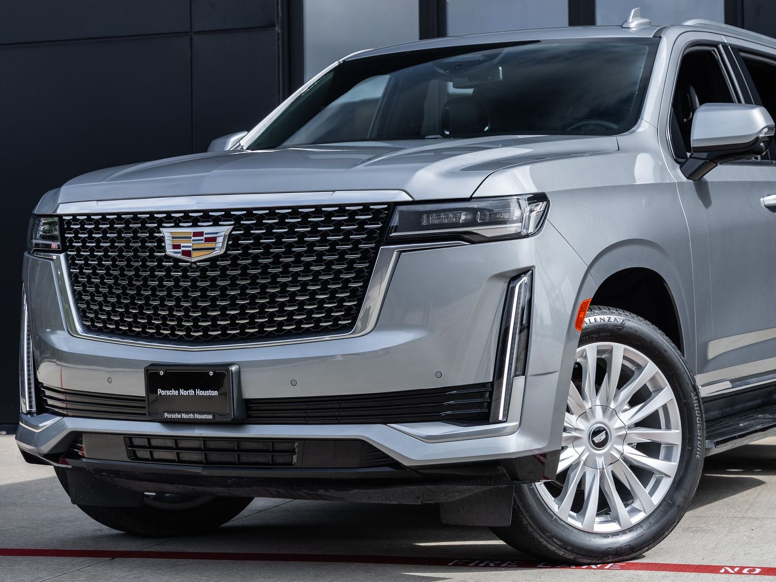 2024 Cadillac Escalade Luxury