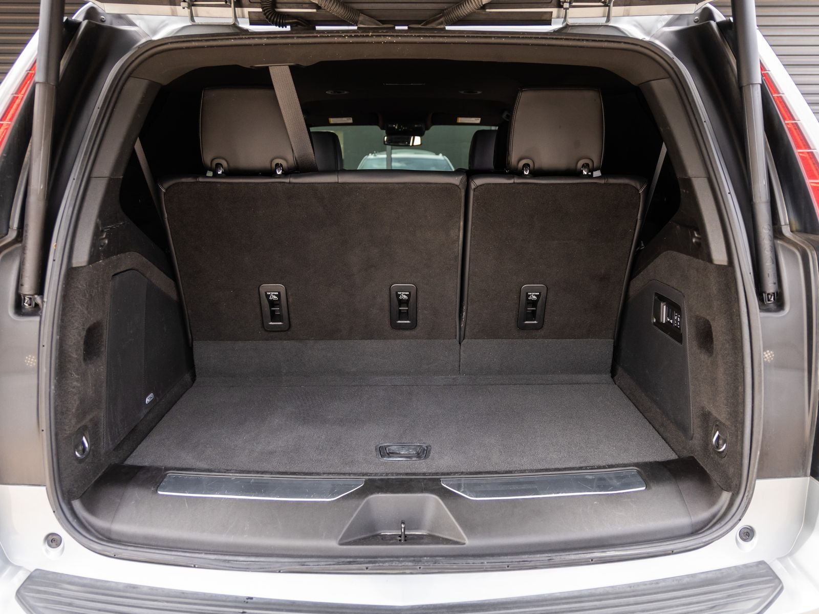2024 Cadillac Escalade Luxury