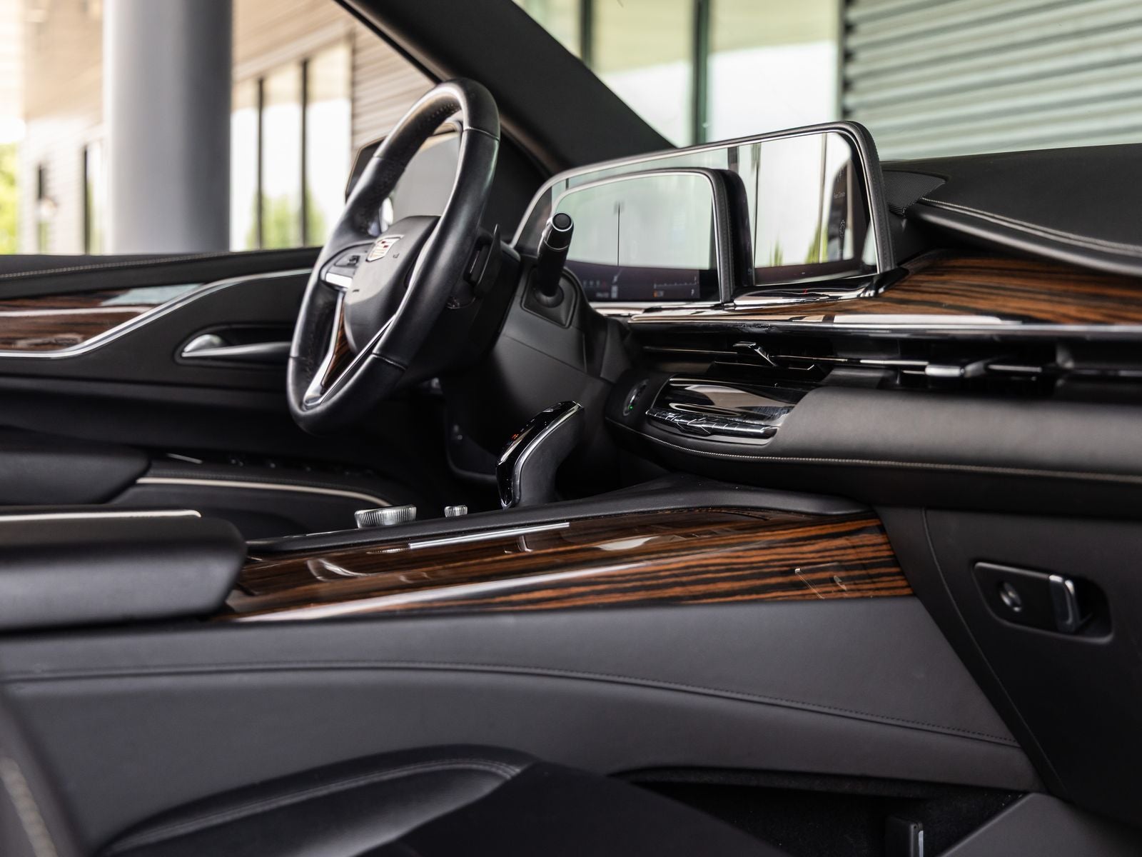2024 Cadillac Escalade Luxury