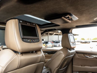 2019 Cadillac Escalade Platinum Edition