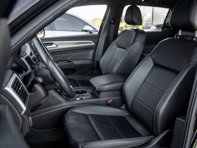 2021 Volkswagen Atlas Cross Sport 3.6L V6 SE w/Technology R-Line
