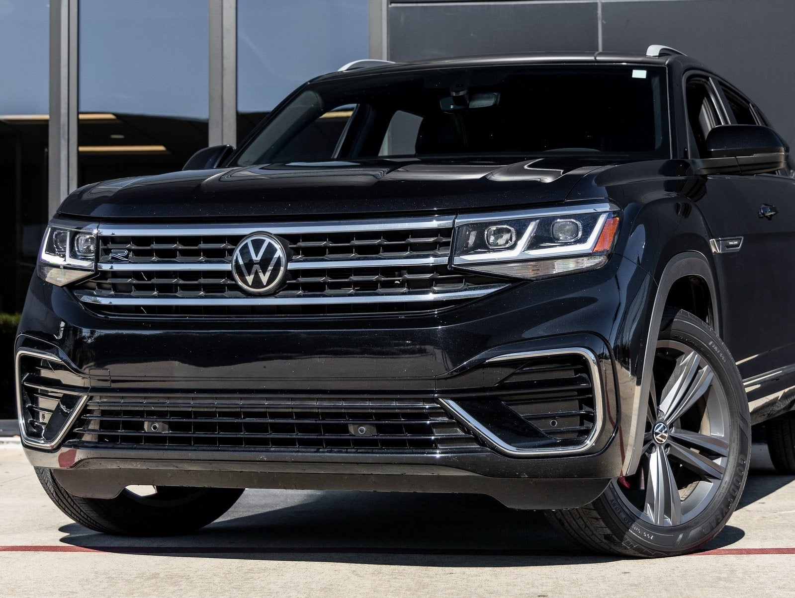 2021 Volkswagen Atlas Cross Sport 3.6L V6 SE w/Technology R-Line