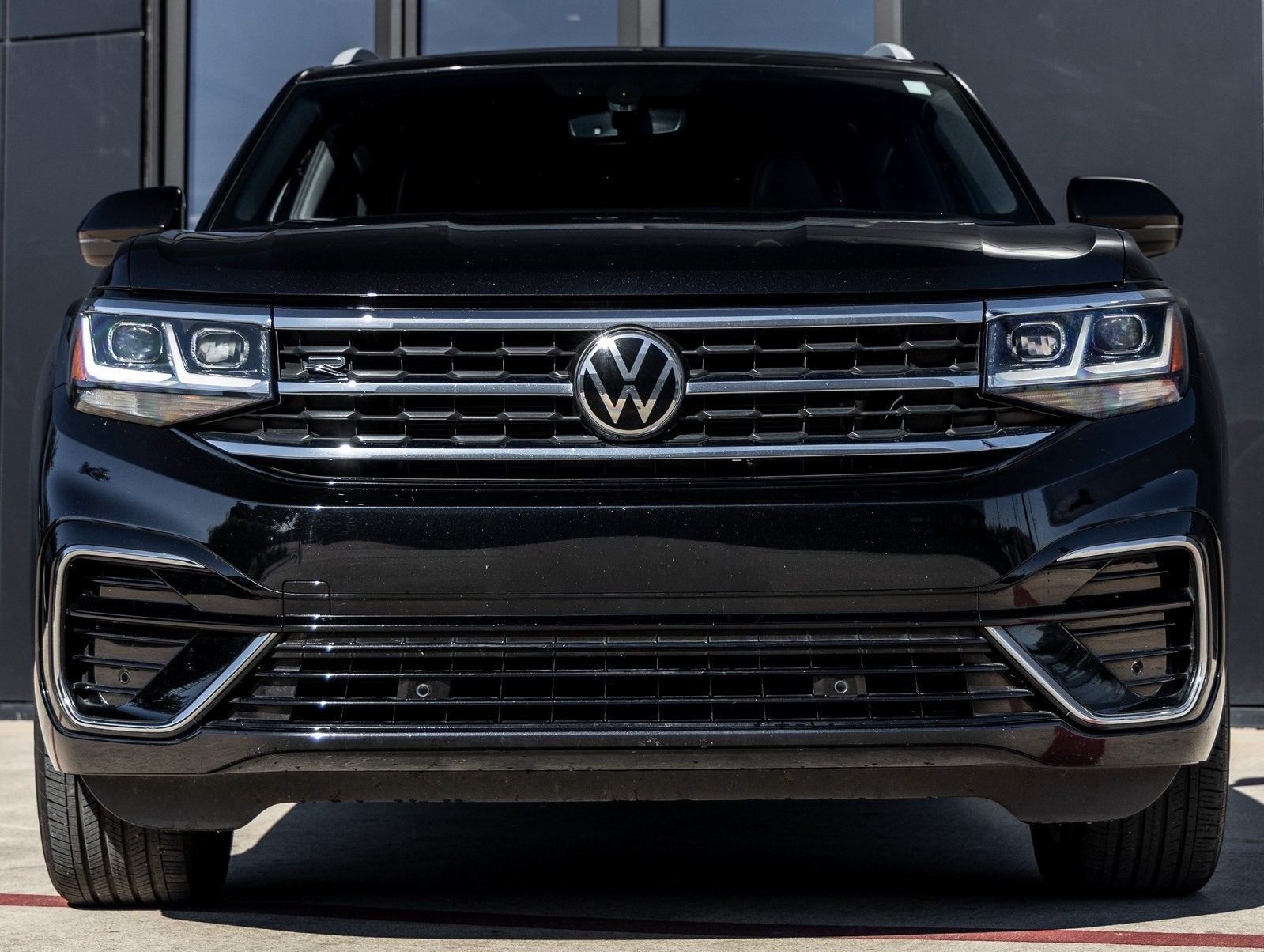 2021 Volkswagen Atlas Cross Sport 3.6L V6 SE w/Technology R-Line