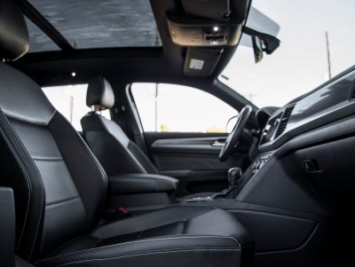 2021 Volkswagen Atlas Cross Sport 3.6L V6 SE w/Technology R-Line