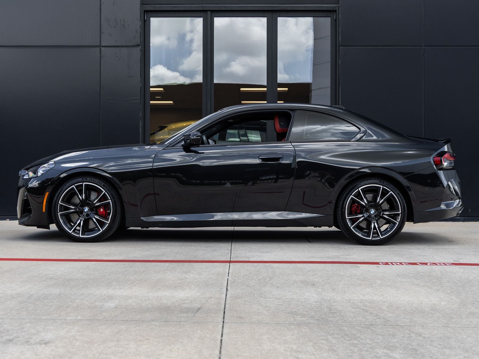 2025 BMW 2 Series M240i