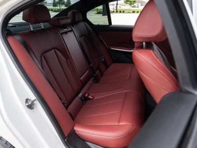 2025 BMW 3 Series 330i