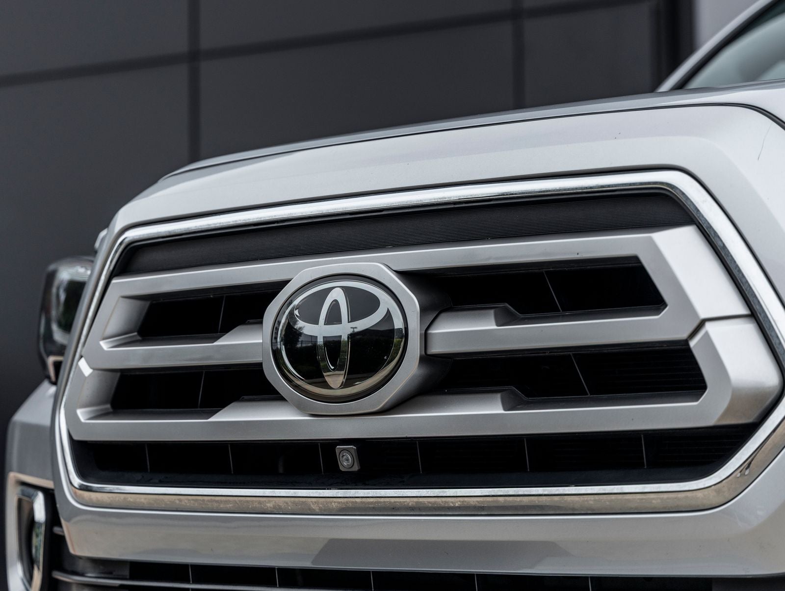 2022 Toyota Tacoma Limited V6