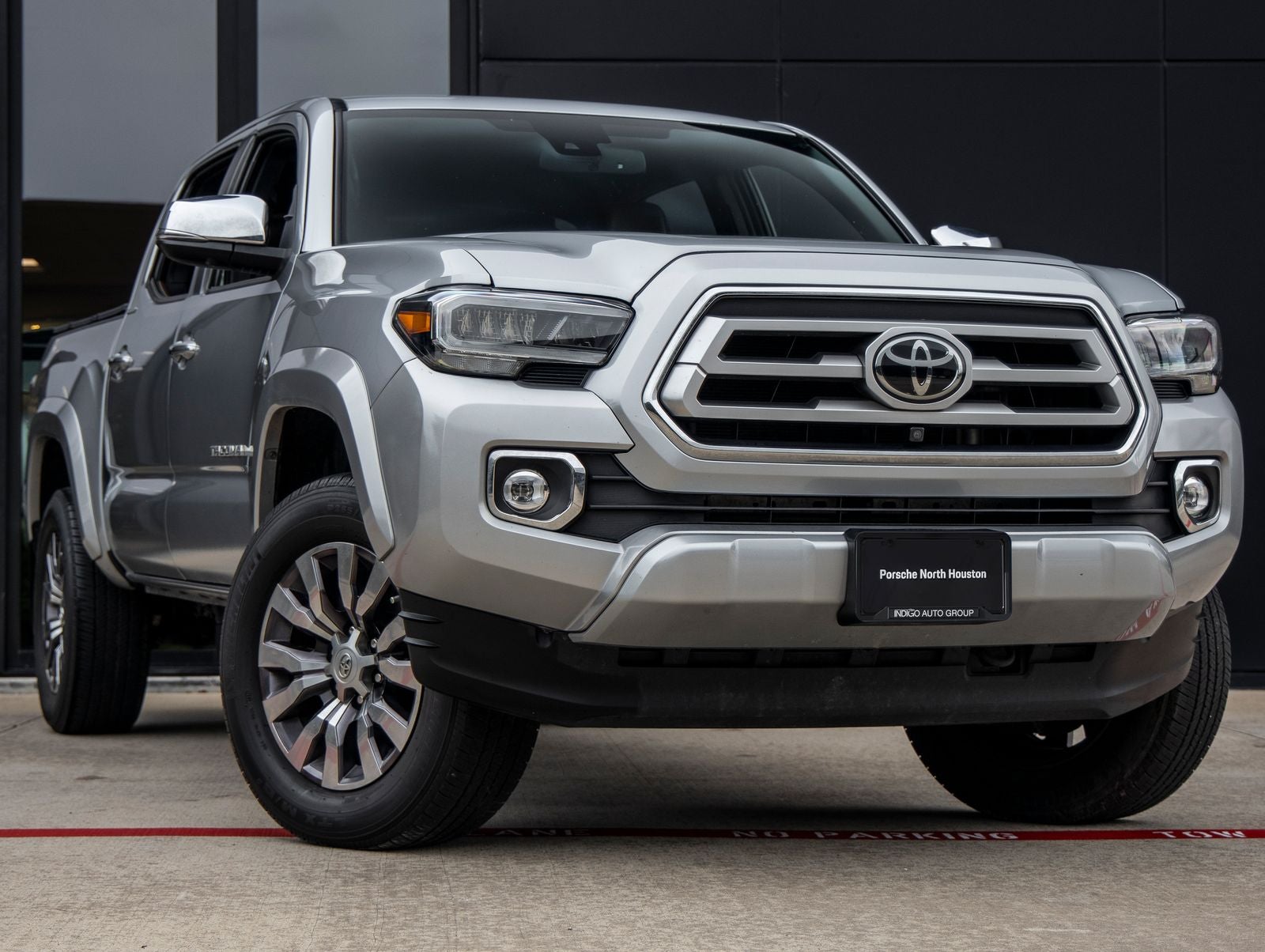 2022 Toyota Tacoma Limited V6