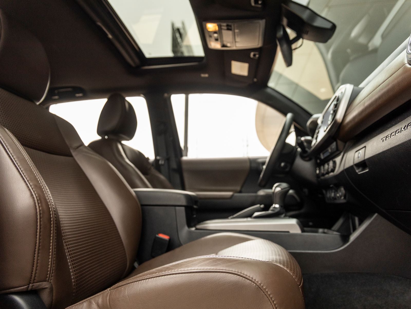 2022 Toyota Tacoma Limited V6