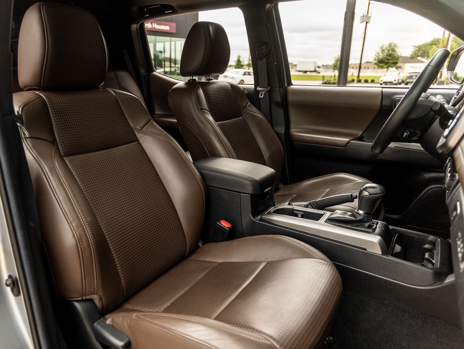 2022 Toyota Tacoma Limited V6