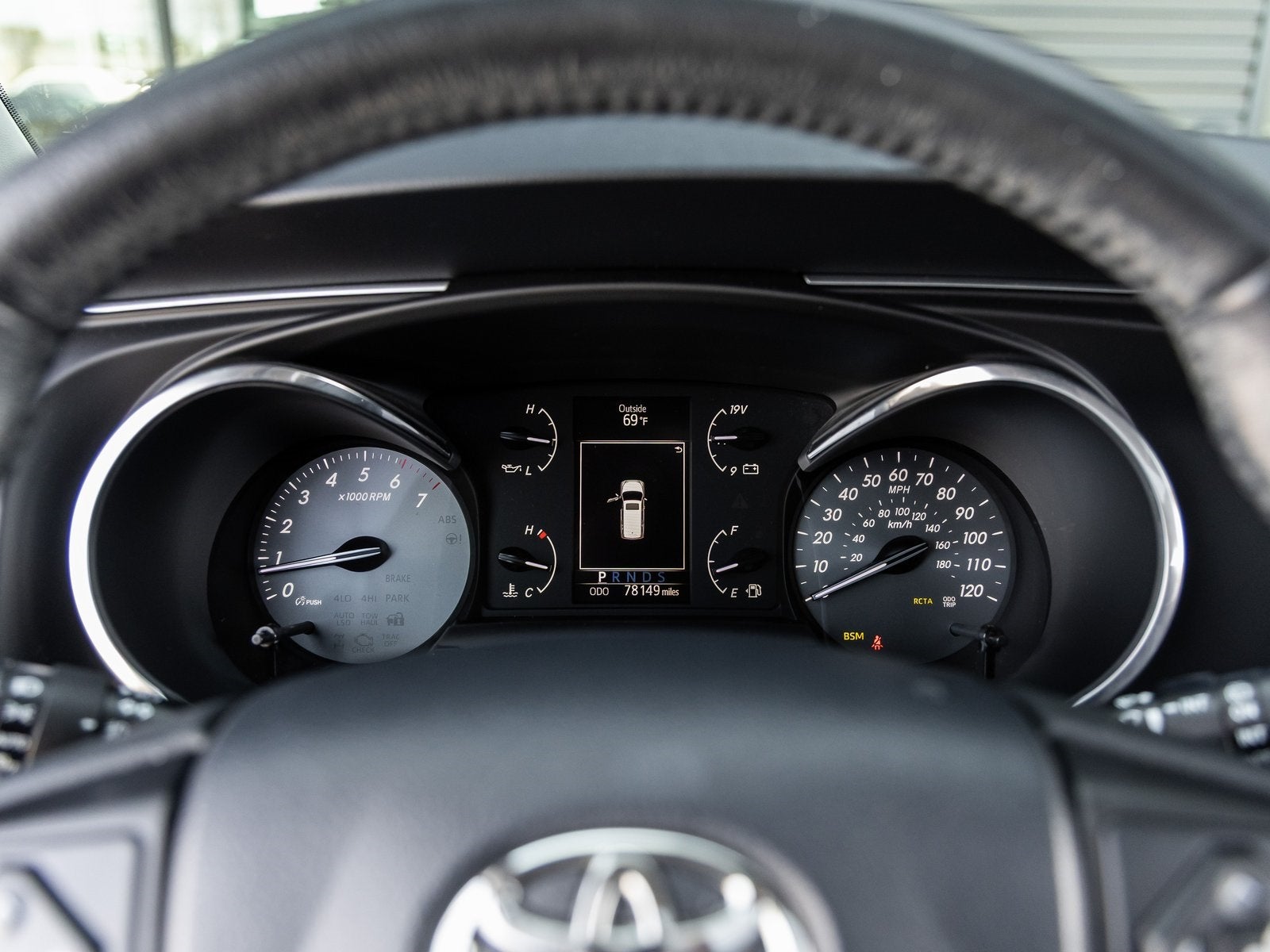 2020 Toyota Sequoia SR5 5.7L