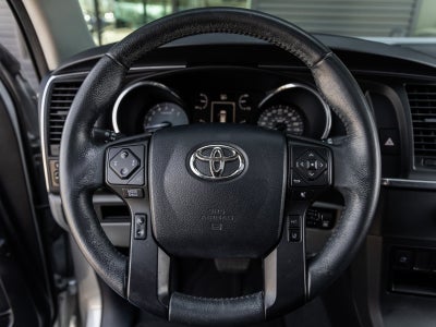 2020 Toyota Sequoia SR5 5.7L