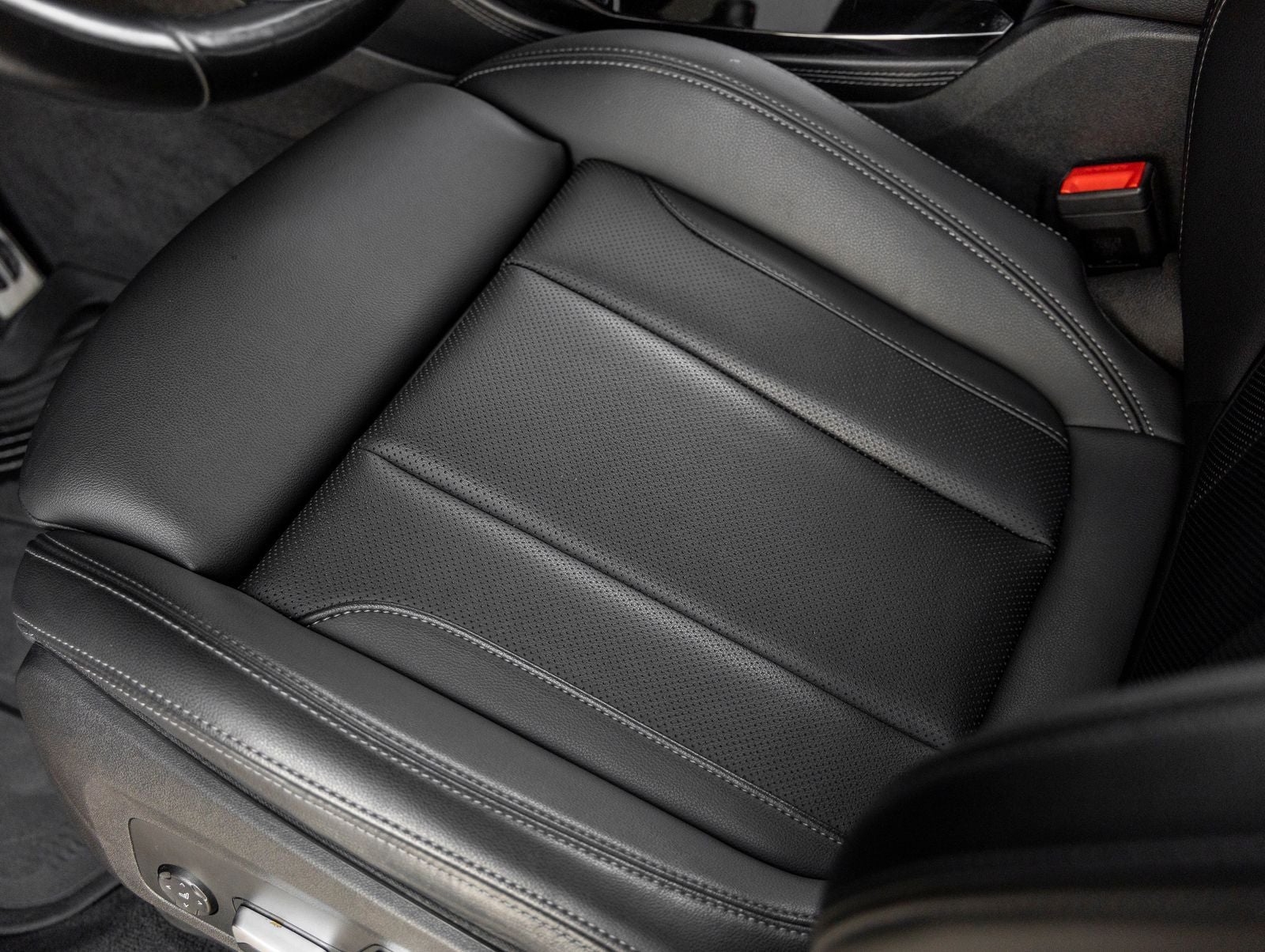 2022 BMW X4 xDrive30i