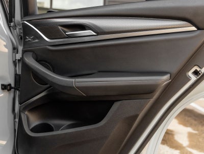 2022 BMW X4 xDrive30i