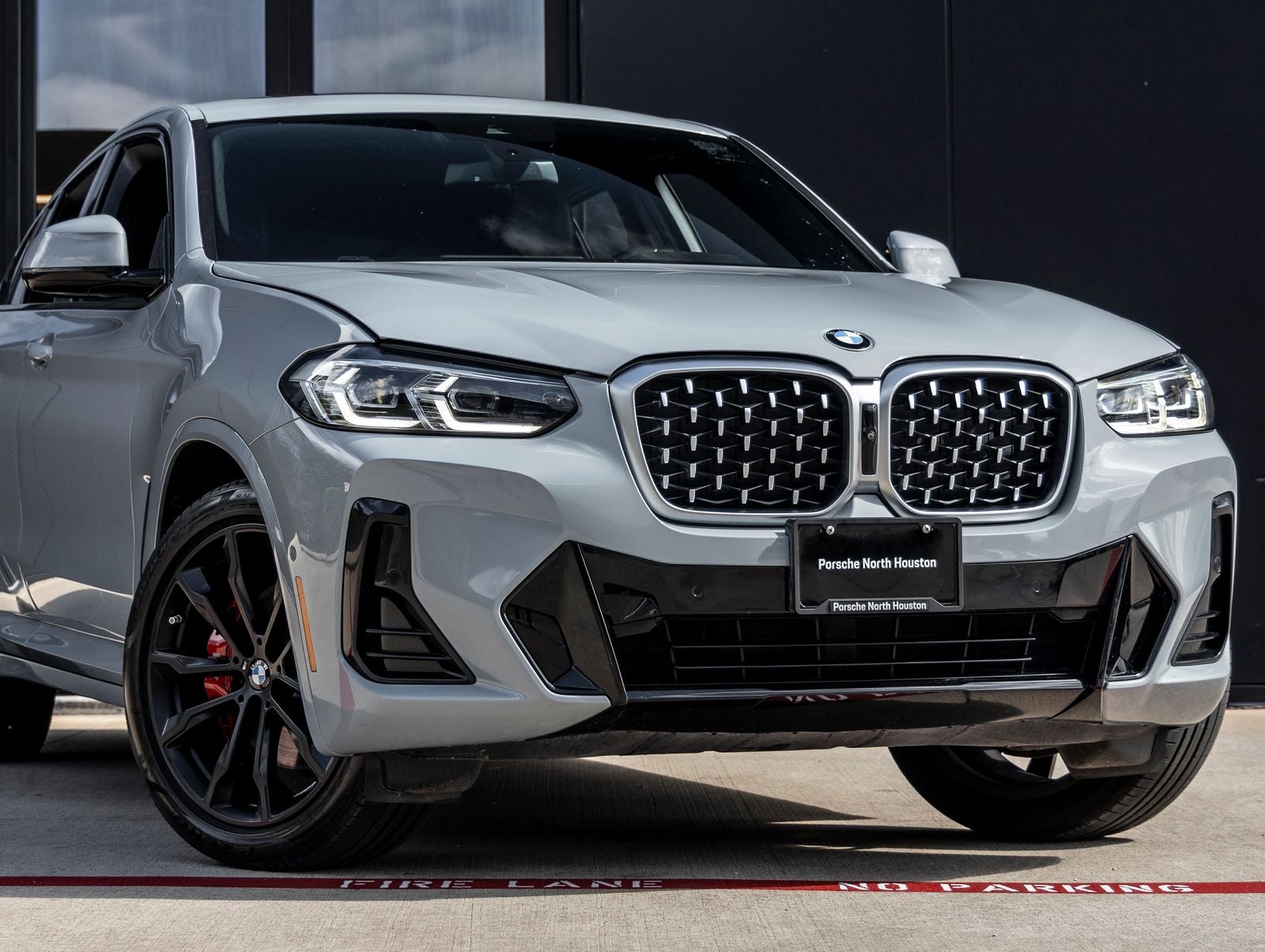 2022 BMW X4 xDrive30i