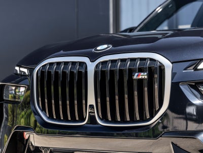 2024 BMW X7 M60i