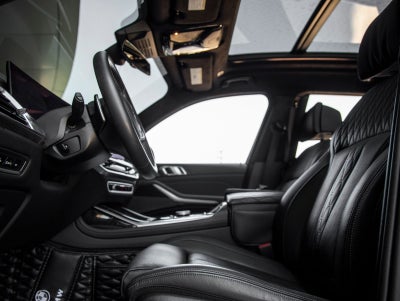 2024 BMW X7 M60i