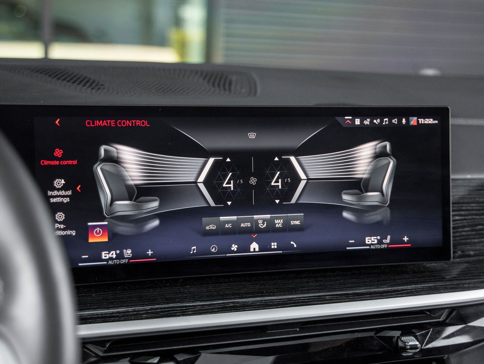 2024 BMW X7 M60i
