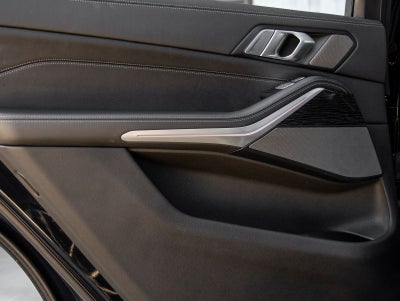 2024 BMW X7 M60i