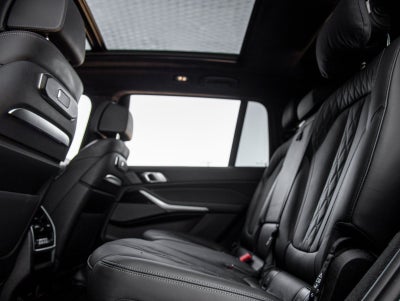 2024 BMW X7 M60i