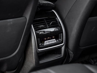 2024 BMW X7 M60i