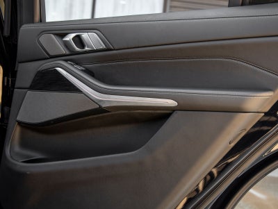2024 BMW X7 M60i