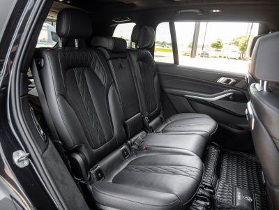 2024 BMW X7 M60i