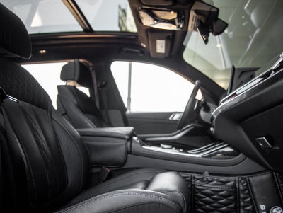 2024 BMW X7 M60i