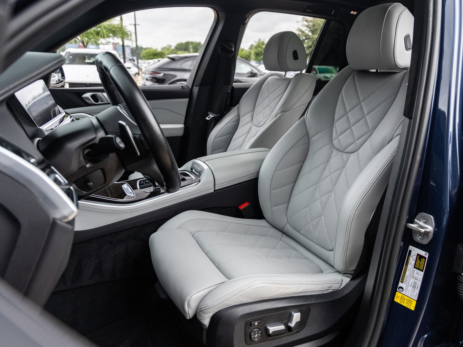 2023 BMW X5 sDrive40i