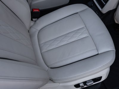 2021 BMW X7 M50i