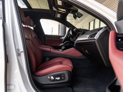 2022 BMW X6 xDrive40i