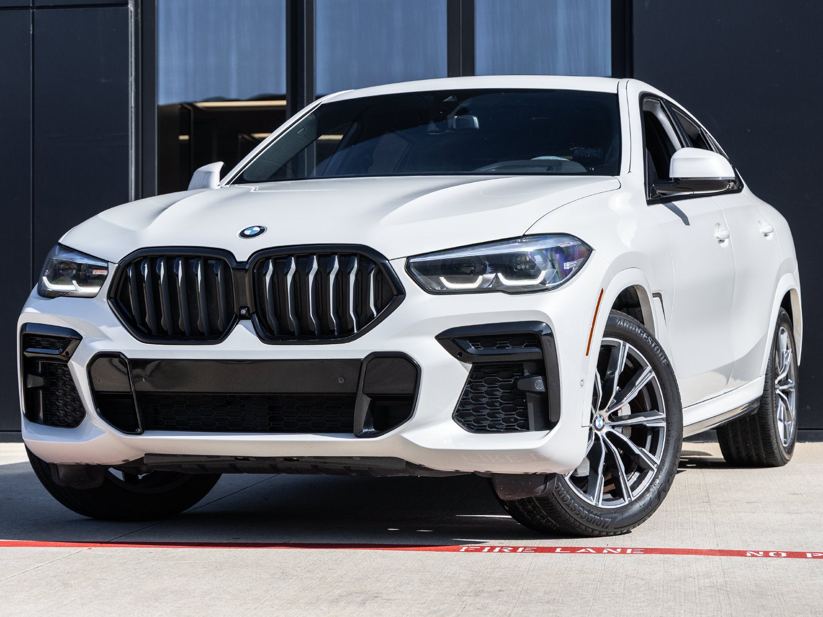 2022 BMW X6 xDrive40i