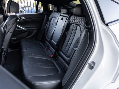 2022 BMW X6 xDrive40i