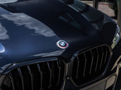 2021 BMW X6 M50i