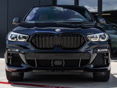 2021 BMW X6 M50i