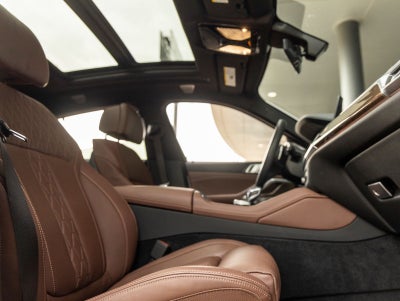 2021 BMW X6 M50i