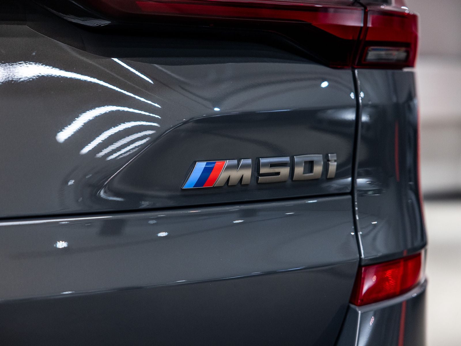2023 BMW X5 M50i