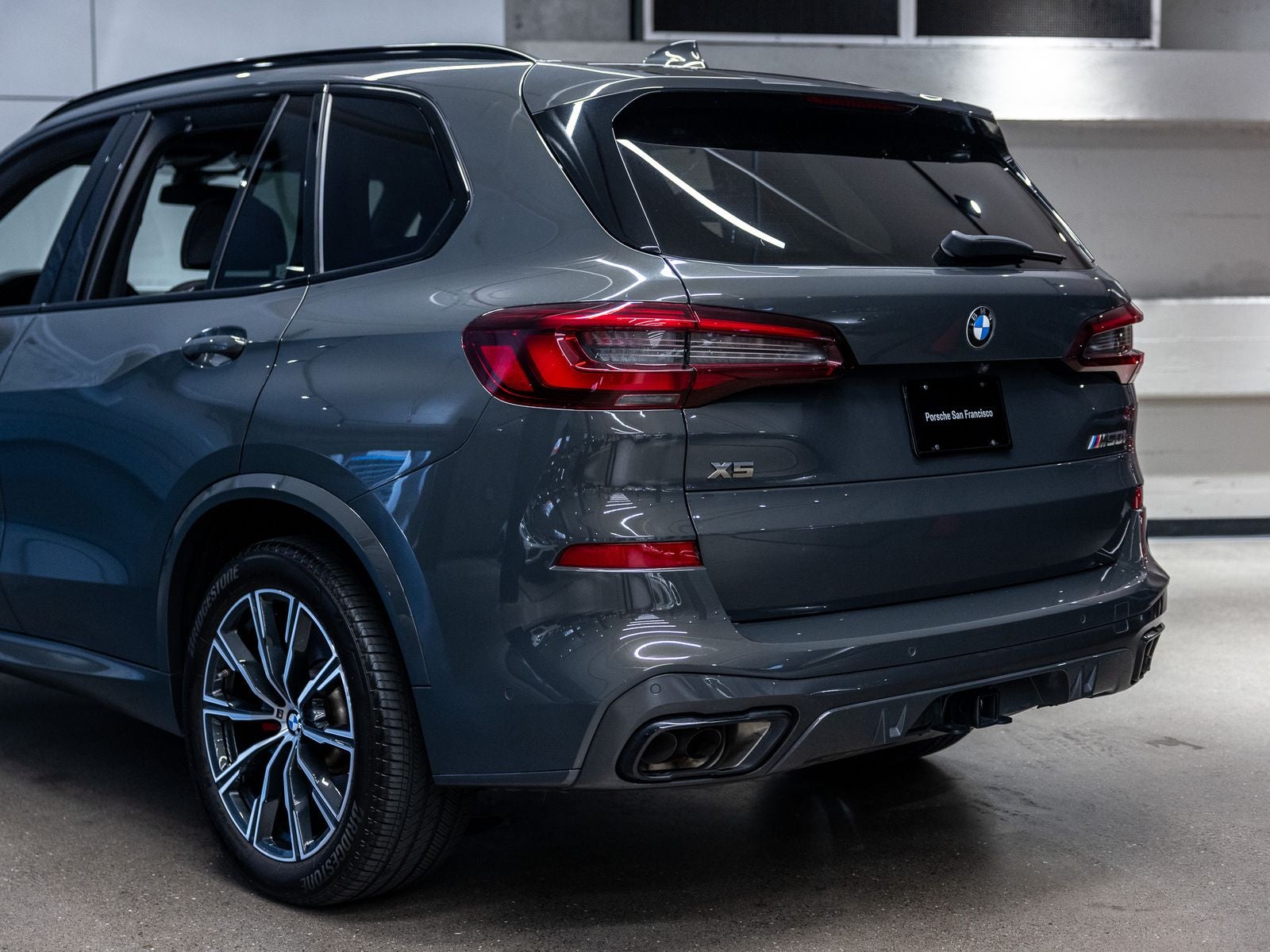 2023 BMW X5 M50i