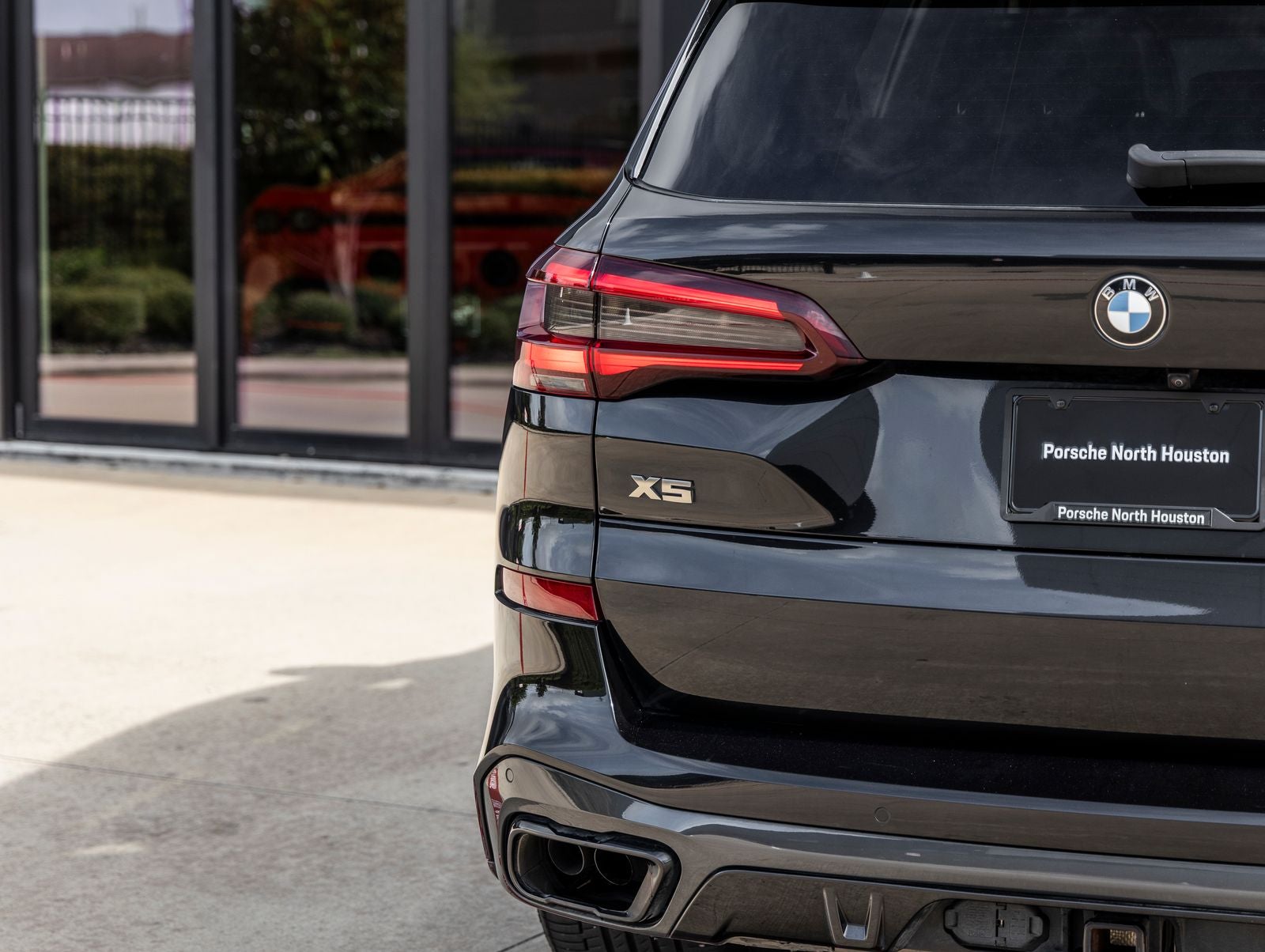 2023 BMW X5 M50i