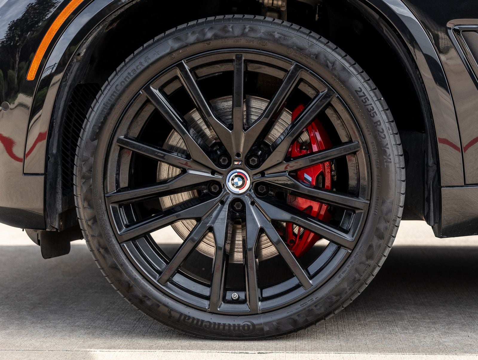 2023 BMW X5 M50i