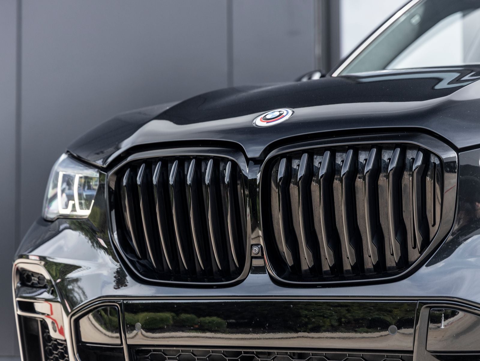 2023 BMW X5 M50i