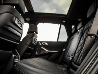 2023 BMW X5 M50i