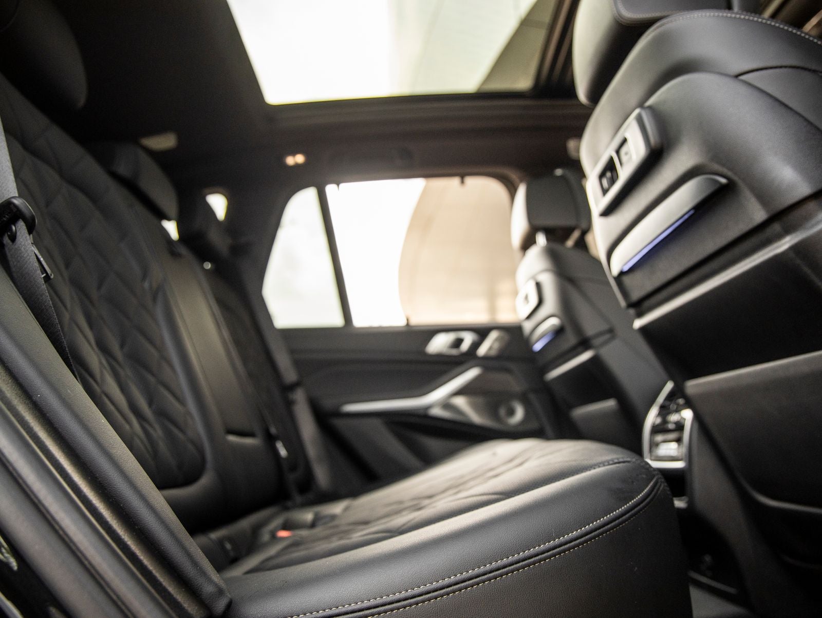 2023 BMW X5 M50i