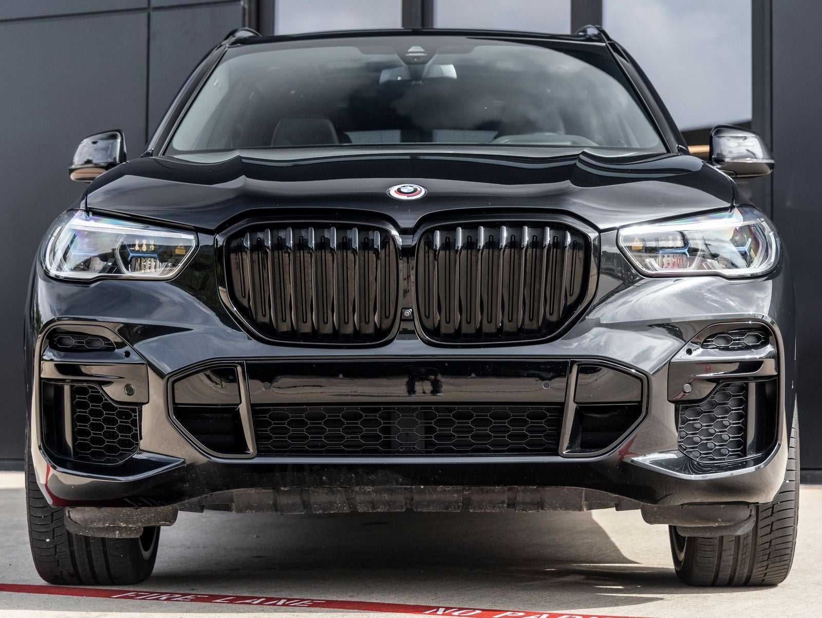2023 BMW X5 M50i
