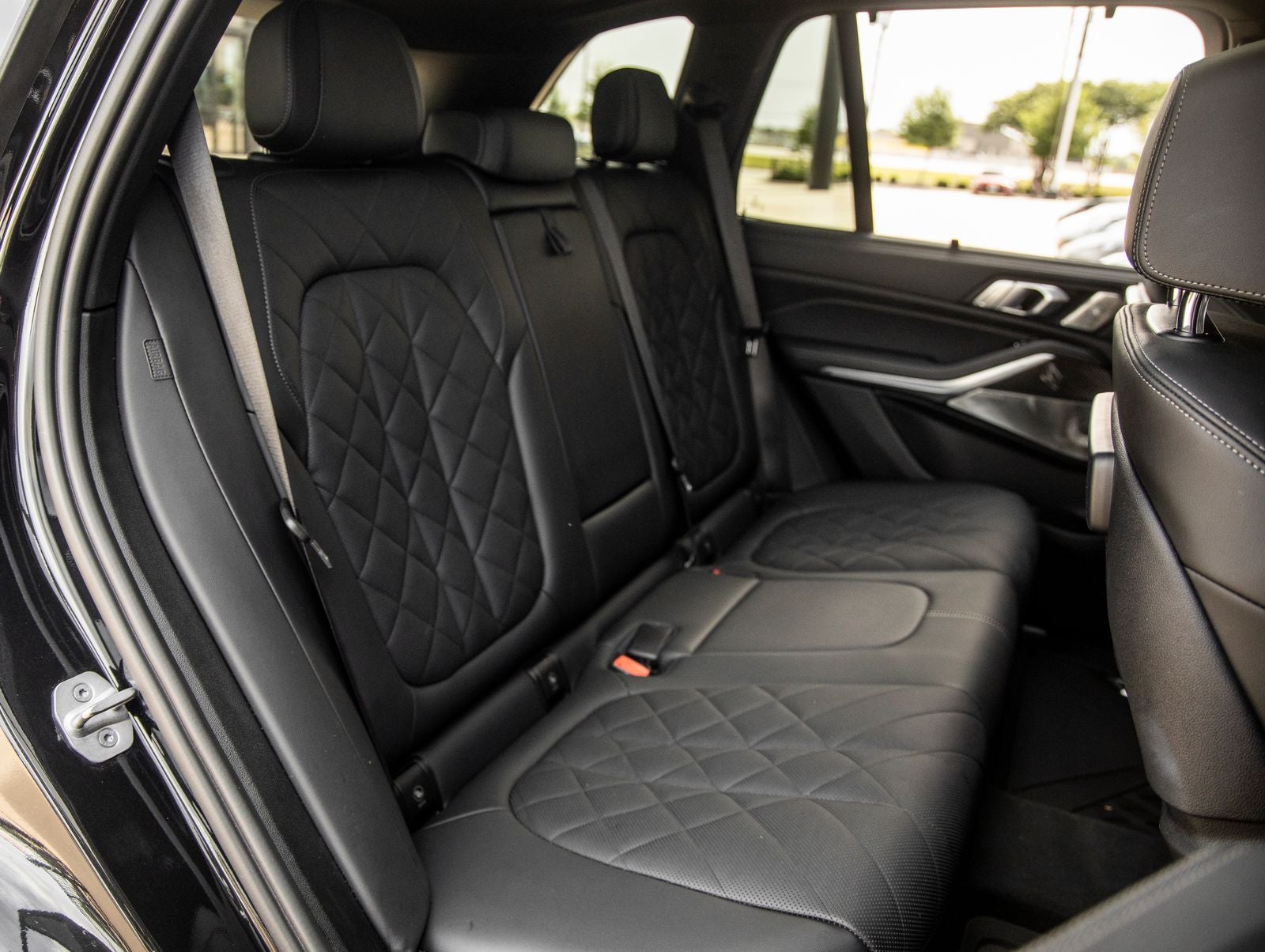 2023 BMW X5 M50i
