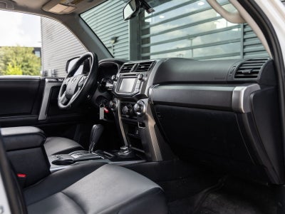 2017 Toyota 4Runner SR5 Premium