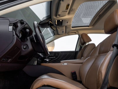 2019 Lexus LS 500 Base