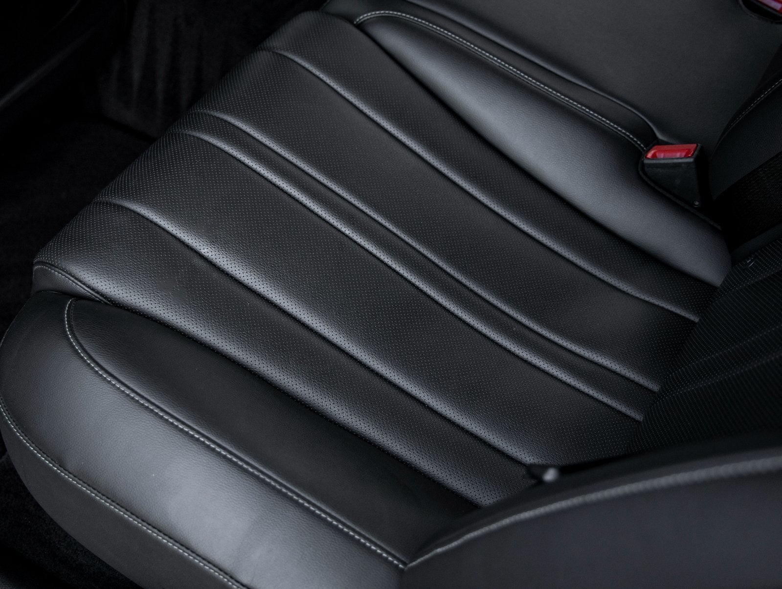 2023 Genesis G80 2.5T