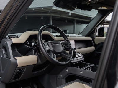 2023 Land Rover Defender 110 X-Dynamic SE